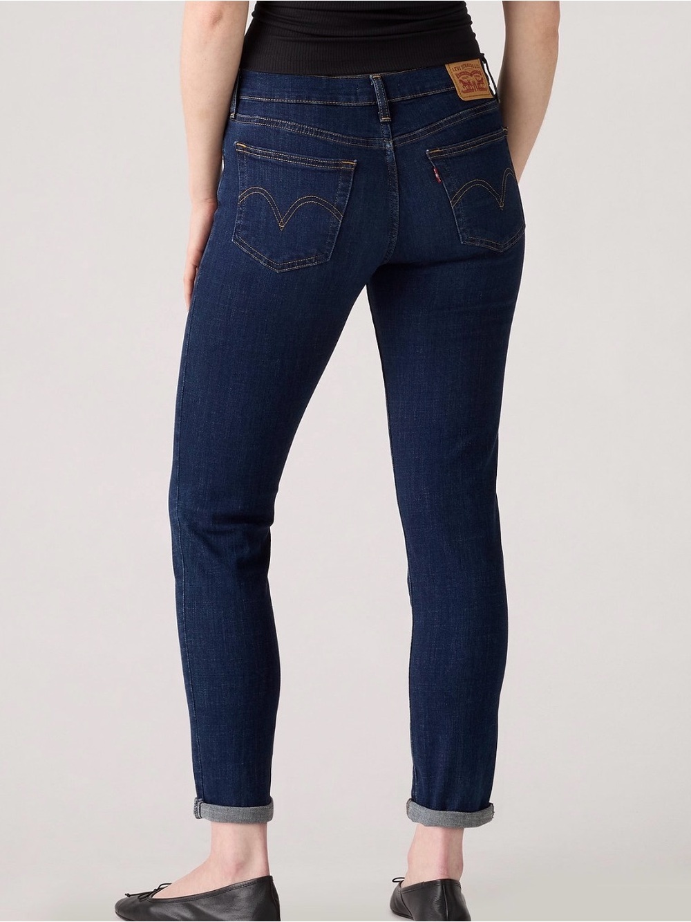 Levi's MID RISE SKINNY Women’s Jeans in Dark Blue Wash